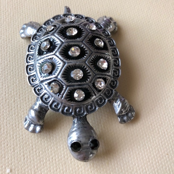 Bundle of Bling, 3 Bracelets & Turtle Necklace - Picture 4 of 5